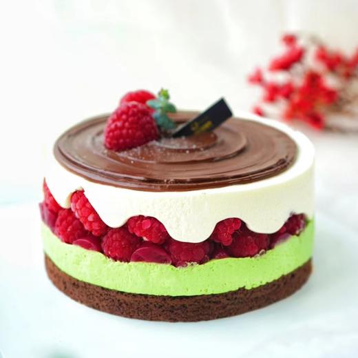 咏春（看美人头上，袅袅春幡） 商品图0