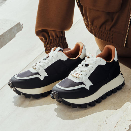 Julia Heuer 经典复古拼色厚底运动休闲鞋 商品图3