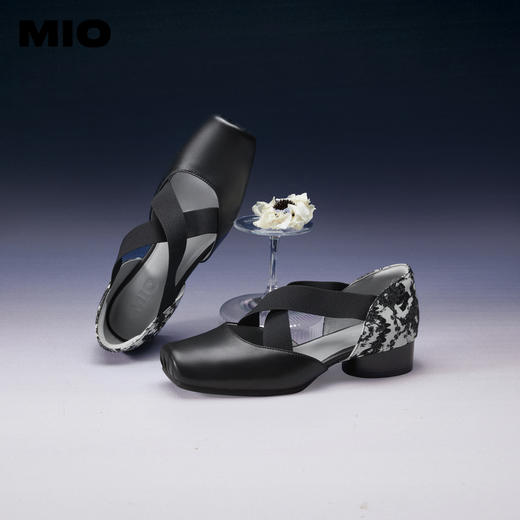MIO米奥夏季方头低跟单鞋交叉带式国风复古芭蕾鞋女鞋M242241010 商品图1