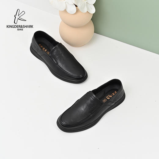 2024经典鲨春季新款一脚蹬牛皮革时尚男士皮鞋KW74-D14021 商品图4