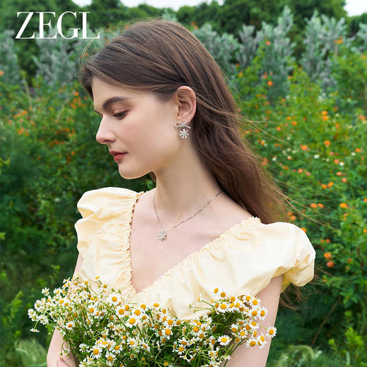 ZEGL设计师雏夏系列小雏菊耳环女蝴蝶结耳钉2024新款925银针耳饰 商品图3