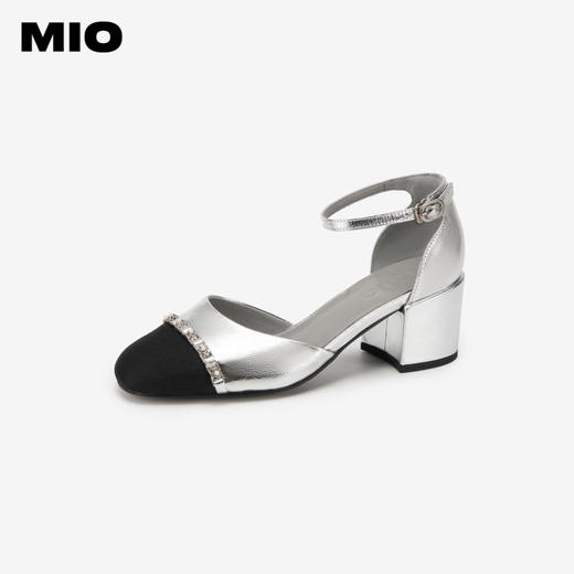 MIO米奥夏季圆头高跟气质凉鞋一字带珍珠链条时装凉鞋女M242223983 商品图0