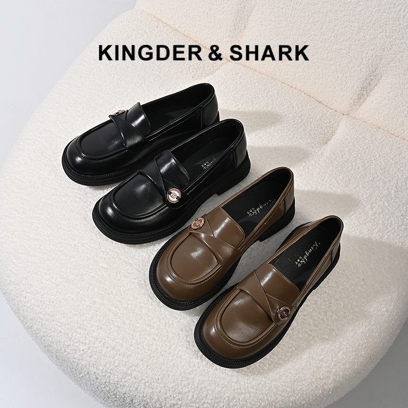 2024经典鲨春季女鞋新款方头哑光时尚乐福鞋KW178-D17011