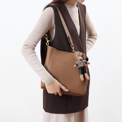 Viney包包2023新款潮时尚真皮水桶包女单肩斜挎包百搭通勤女包 商品图1