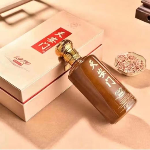 天安门1979纪念酒  53度 酱香型白酒 500ml*6瓶 商品图1