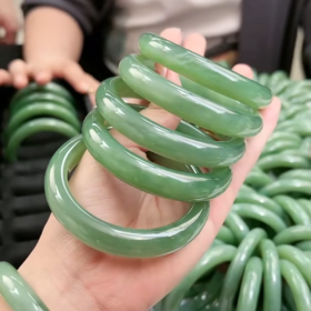 碧玉手镯-粉青猫眼