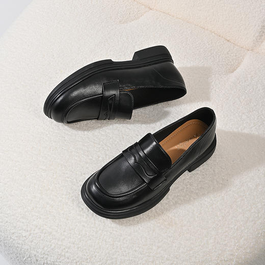 2024经典鲨春季女鞋新款带跟时尚百搭经典乐福鞋KW87-D17011 商品图2