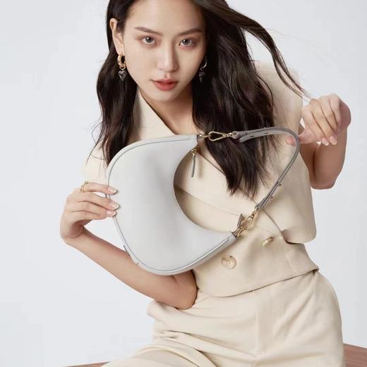 【莱尔斯丹】手袋3MH7698 商品图0