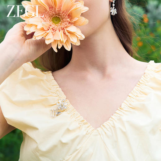 ZEGL设计师雏夏系列雏菊蜜蜂胸针高档女胸花别针花朵小众领针配饰 商品图3