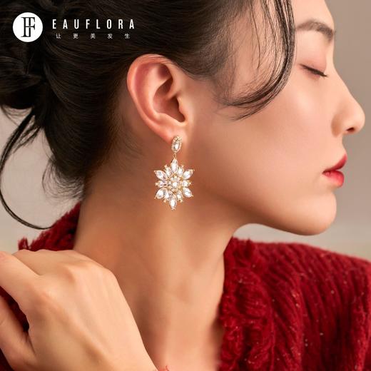 『初雪』闪闪雪花彩宝耳环 商品图1