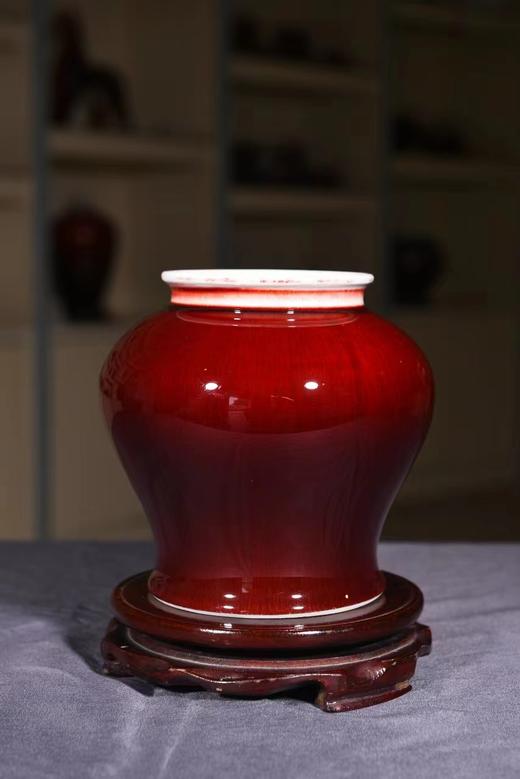 宝石红釉将军罐 商品图0