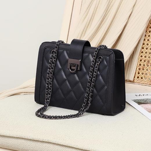 Viney包包2023新款女包斜挎包腋下包真皮高级感春夏链条包小方包 商品图1