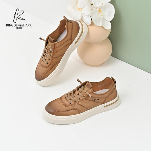 2024经典鲨春季新款男士时尚潮流休闲板鞋KW265-D14011 商品图3