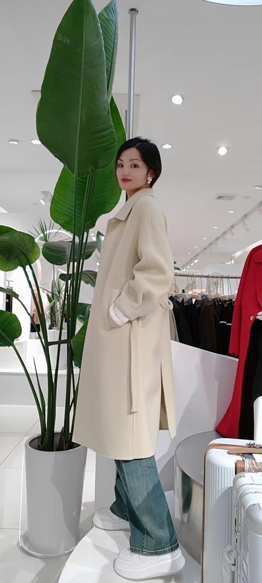 488002新款上新 时尚款双面呢大衣 商品图4