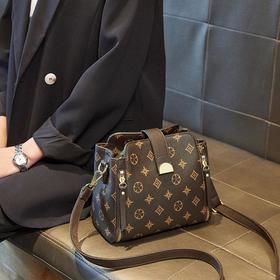 Viney包包女包2023新款斜挎包女水桶包秋冬时尚高级质感单肩包潮