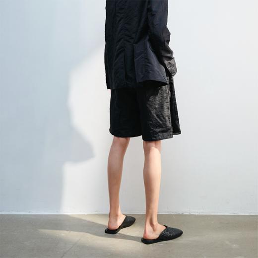 LIYIHAN褶皱宽松五分裤Y241K06090 商品图3