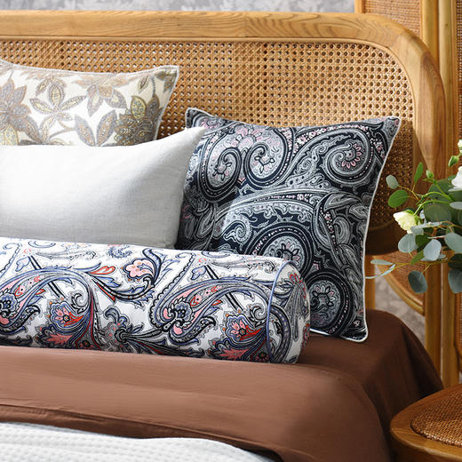 佩斯利系列长款睡抱枕可拆洗圆柱长条夹腿懒人睡觉夹腿侧睡 商品图1