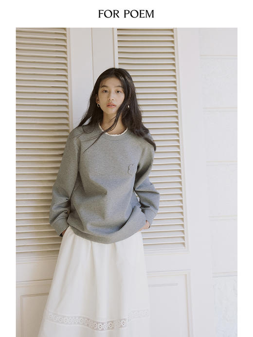 ForPoem 现货 24/SS原创设计花边圆领休闲立体花卫衣女宽松套头上衣 商品图3