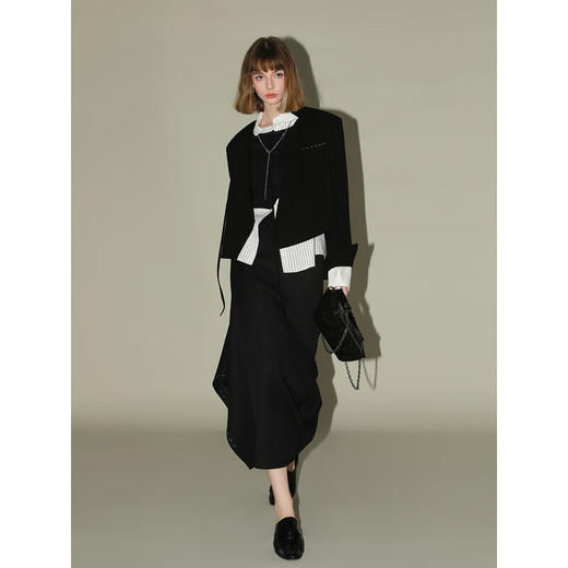 【限时特惠】COCOBELLA设计师款手缝装饰线西装可脱卸撞色袖假两件西服SI3019 商品图2