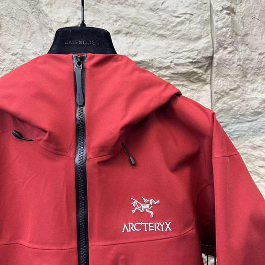 ARC’TERYX 始祖鸟 ALPHA  SV 七代GORE-TEX  男女款  新款硬壳冲锋衣 功能性外套 防风  防水 透气 登山服  夹克 商品图2