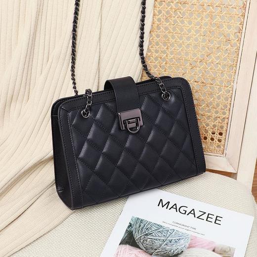 Viney包包2023新款女包斜挎包腋下包真皮高级感春夏链条包小方包 商品图2