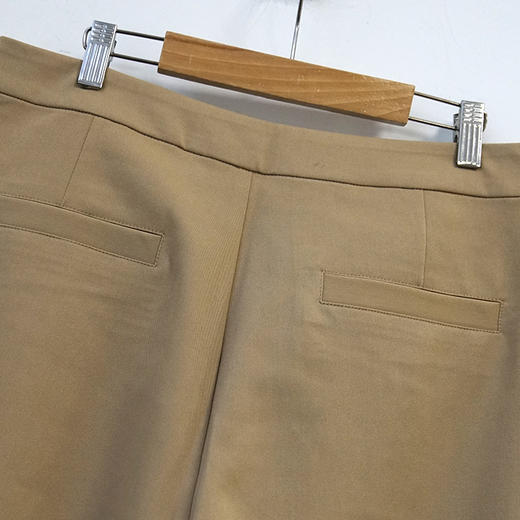 VIVIAN LIU薇薇安刘R2415002春女装新款斜插兜休闲直筒长裤 商品图3