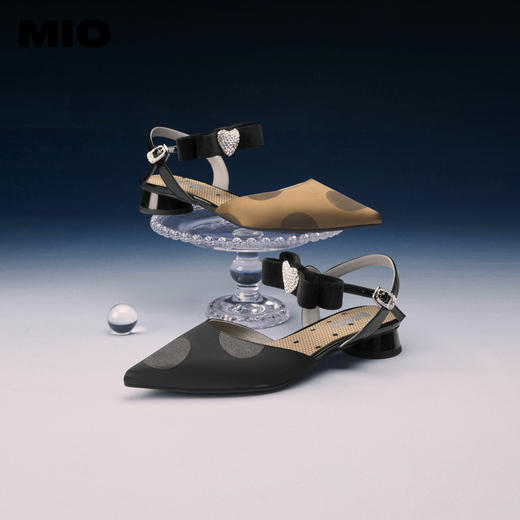 MIO米奥夏季尖头低圆跟凉鞋闪钻爱心蝴蝶结通勤时装凉鞋女M242240405 商品图0