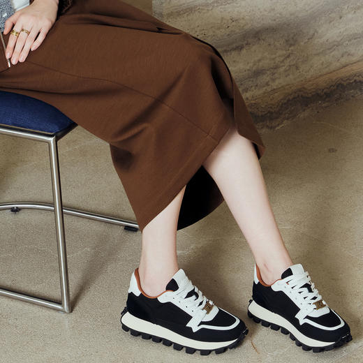 Julia Heuer 经典复古拼色厚底运动休闲鞋 商品图2