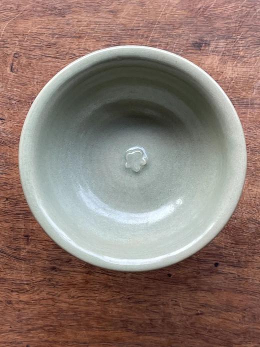 龙泉梅子青釉印花高足杯，顺丰包邮 商品图1