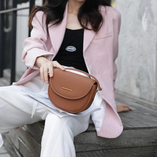 新款头层牛皮通勤包女包包轻便休闲迷你小包包秋冬百搭斜挎包 商品图3