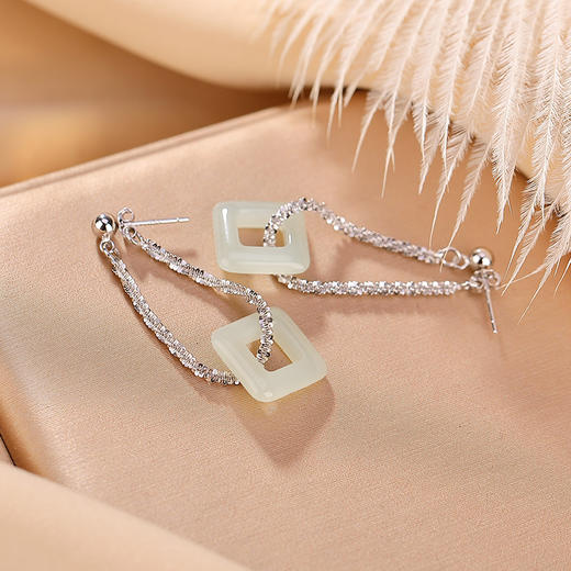 【四方来福】S925银和田玉碎银几两菱形镂空耳饰【CW-ED02930】 商品图2