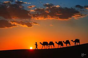 【摩洛哥＋突尼斯】绚丽多彩北非风情、舍夫沙万蓝城、索维拉、菲斯古城、马拉喀什、撒哈拉沙漠星空14/18天摄影团