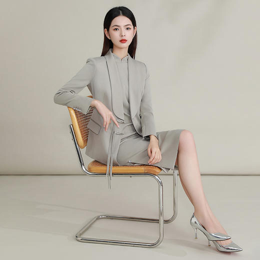 IWY/灰色高端国风西装套裙气质名媛旗袍连衣裙新中式主持人上镜装FYC224+FYQ223 商品图5