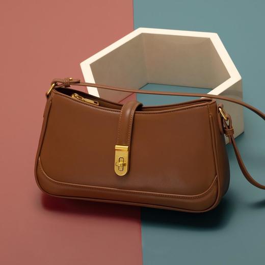 时尚女包包高级感通勤法棍包2023秋冬新款百搭单肩斜挎包 商品图2