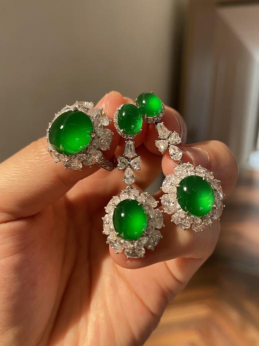 老坑玻璃种帝王绿蛋面套装【4312301】具体价格微信咨询 商品图5