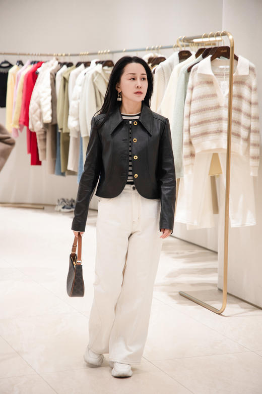 卓雅翻领短外套Q101601C 商品图2