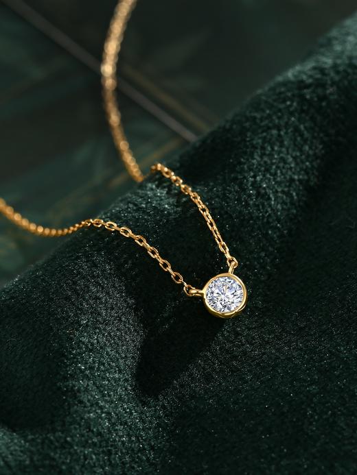 K金莫桑简约星光项链 商品图1