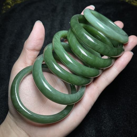 玉美人菲菲*88898碧玉贵妃手镯 商品图0