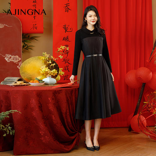 【商场同款】阿菁娜2024春夏新款针织梭织拼接收腰中长款小黑裙连衣裙A30D112016 商品图3