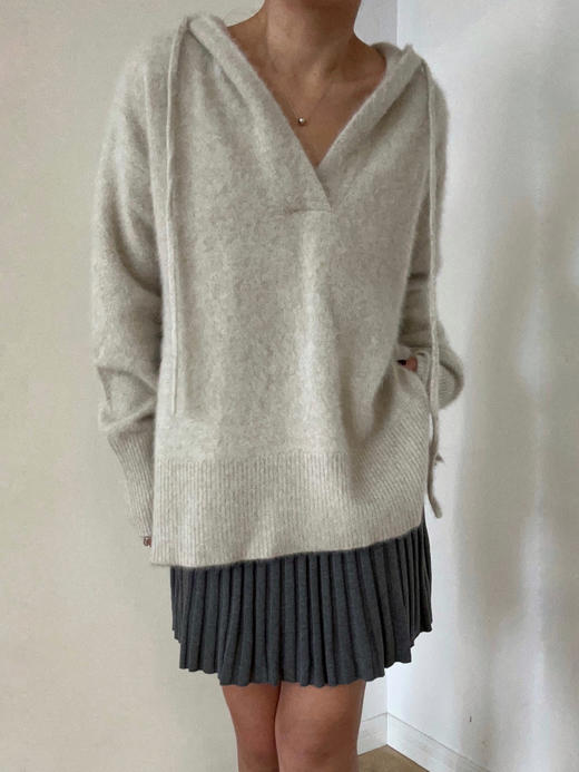 CINNAMON｜54910040 连帽云朵毛衫  [ 绒玉灰 ] 商品图11