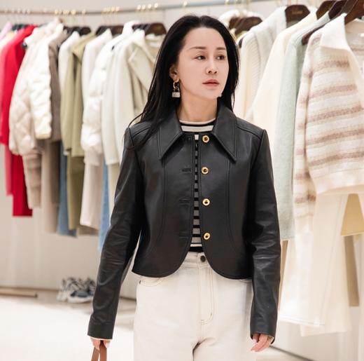 卓雅翻领短外套Q101601C 商品图0