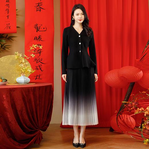 【商场同款】阿菁娜2024春夏新款褶裥直下摆中长半身裙A29C113061 商品图1