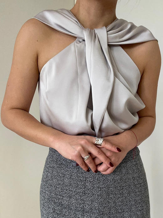 Viktoria Chan｜AW23066 sisi draped top  [ 灰 ] 商品图0