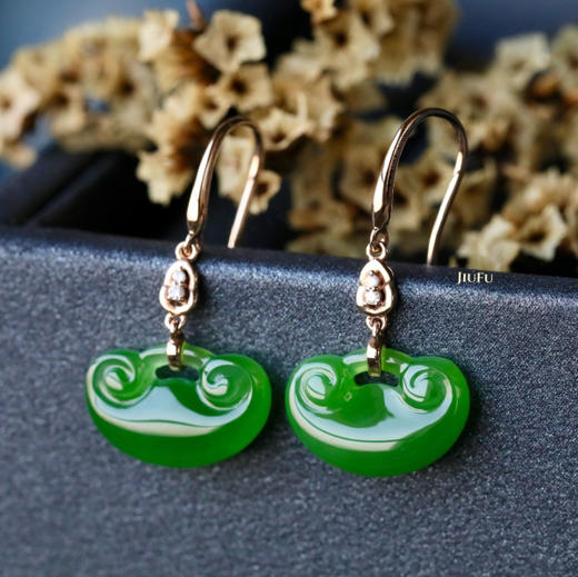 18K玫瑰金和田玉（碧玉）镶钻耳饰--元宝11*15mm/总长29mm/苹果绿 商品图0