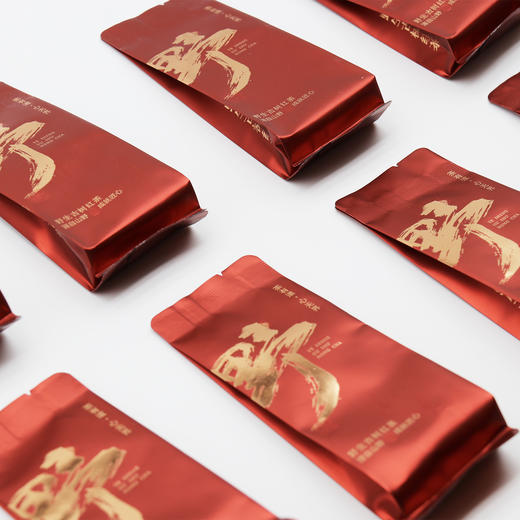 汉合茶 野生古树红茶  礼盒 特级105g（21泡x5g） 商品图3