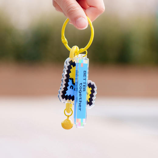 咔哒心系列亚克力钥匙链 商品图1