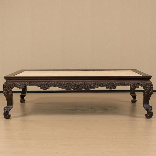 清乾隆 紫檀束腰三弯腿葡萄纹榻 商品图0