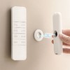遥控器磁吸收纳壁挂挂墙免打孔无痕贴路由器家用空调插排收纳吸盘 商品缩略图0