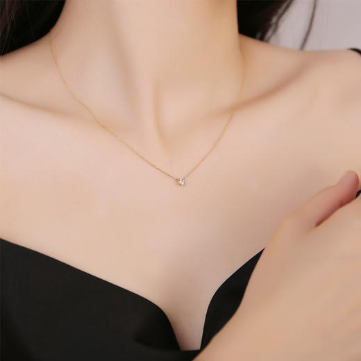 K金莫桑简约星光项链 商品图5