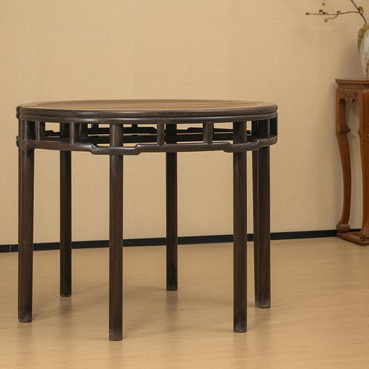 清 红木镶楠木面圆包圆罗锅枨矮栳月牙桌（一对） 商品图0